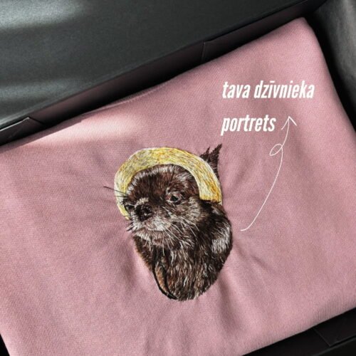 1 (1) Personalizēts džemperis ar tava dzīvnieka izšuvumu (13cm)