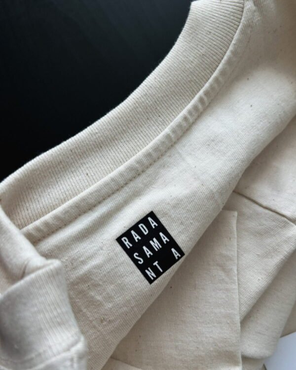 Personalizēts t-krekls ar tava dzīvnieka izšuvumu (6.5cm)